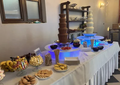 Fontanna czekoladowa na wesele wypożyczalnia