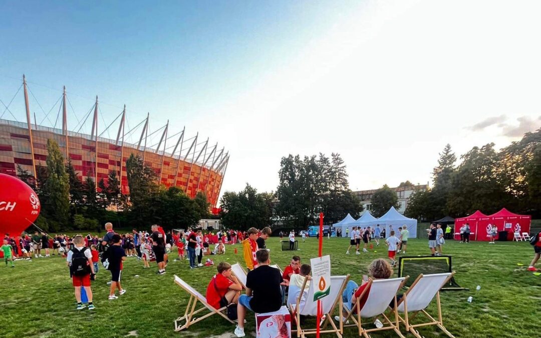 Leżaki na wynajem Warszawa Stadion Narodowy, wypożyczalnia leżaków w Warszawie