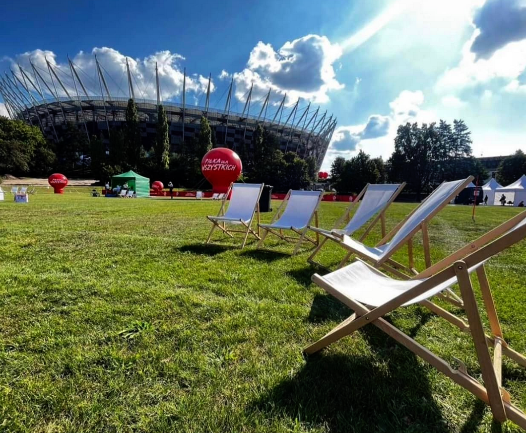 leżaki eventowe wynajem Warszawa Stadion Narodowy
